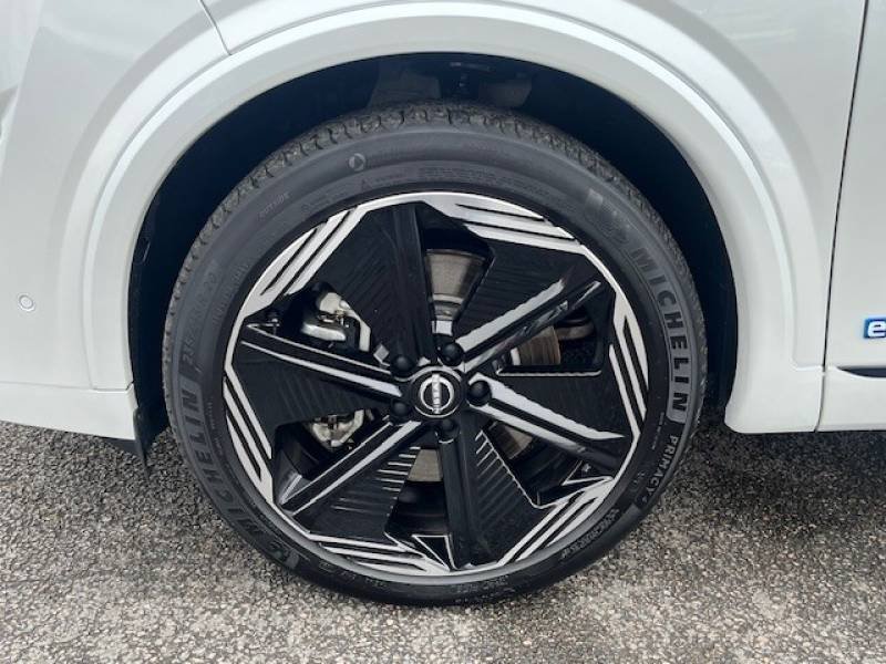 Nissan Qashqai - Photo 32