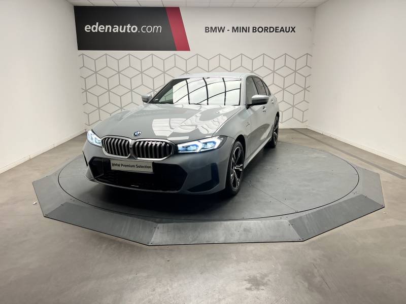 BMW Série 3 - Photo 1
