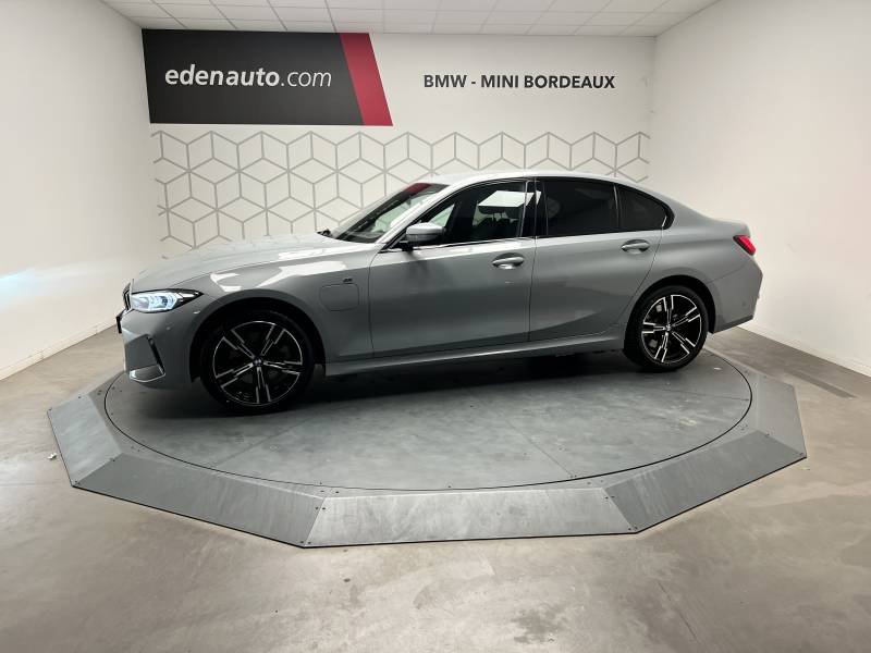BMW Série 3 - Photo 3