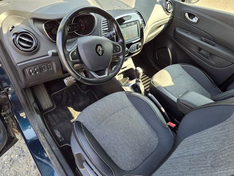 Renault Captur - Photo 2