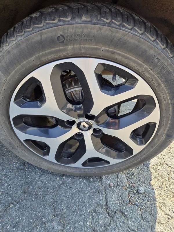 Renault Captur - Photo 4
