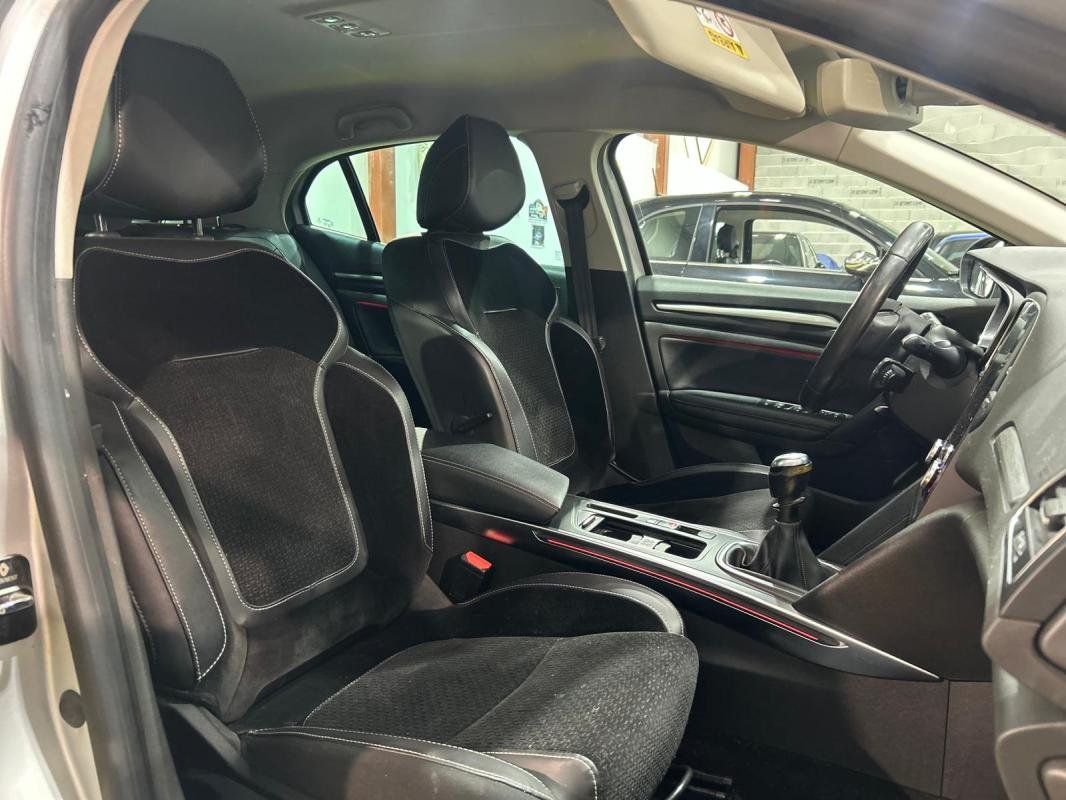 Renault Mégane - Photo 13