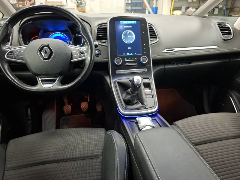 Renault Scénic - Photo 7