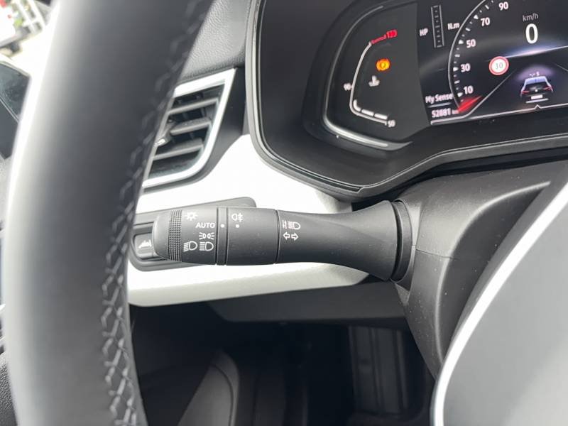 Renault Clio - Photo 18