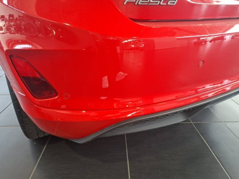 Ford Fiesta - Photo 18