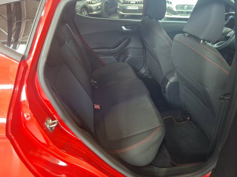 Ford Fiesta - Photo 23