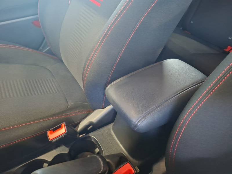 Ford Fiesta - Photo 43
