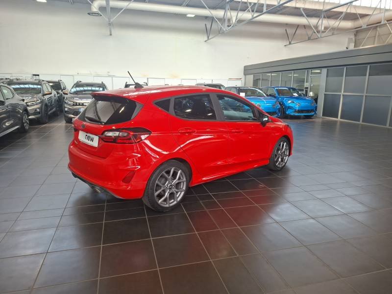 Ford Fiesta - Photo 5