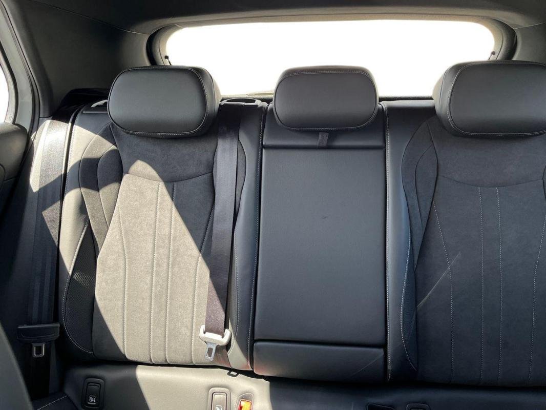 Volkswagen T-Roc - Photo 22