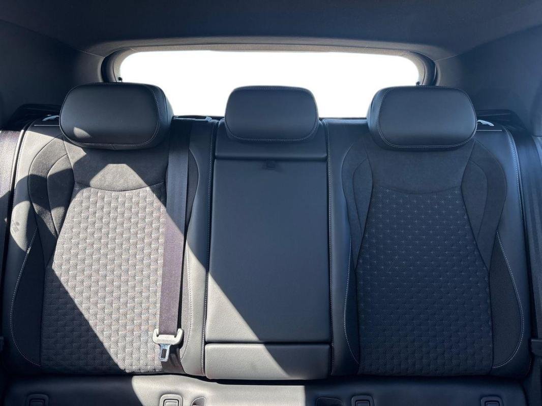 Volkswagen T-Roc - Photo 22