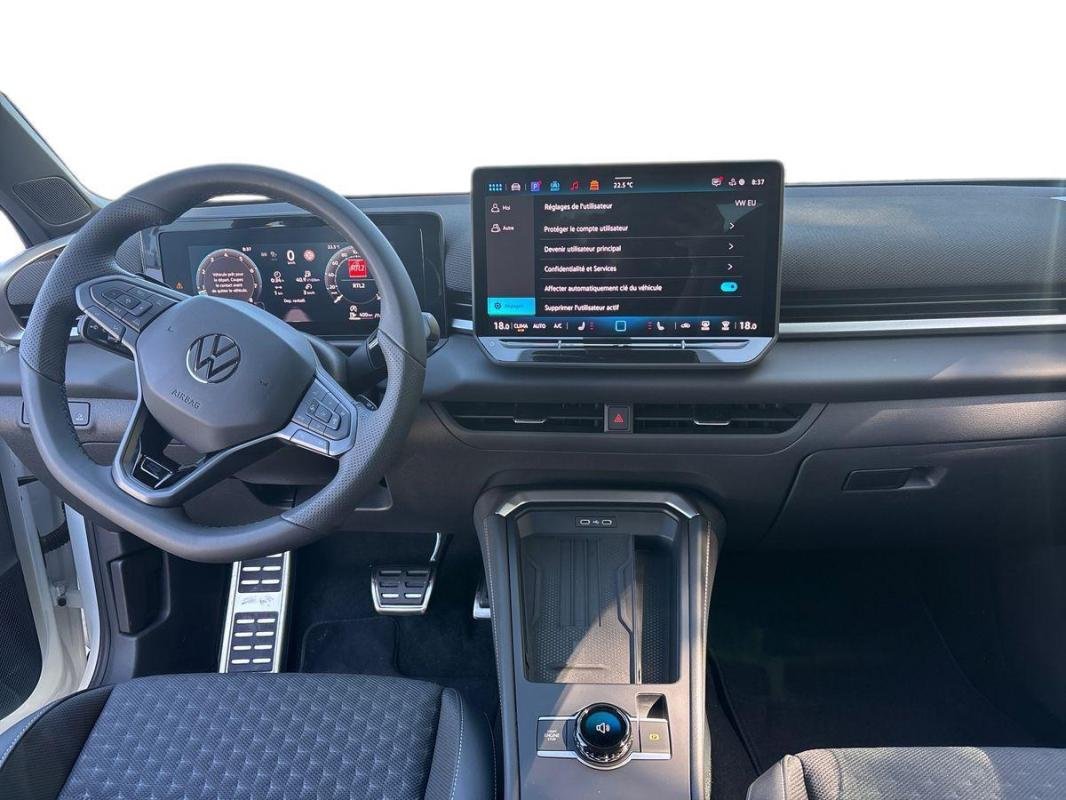 Volkswagen T-Roc - Photo 8