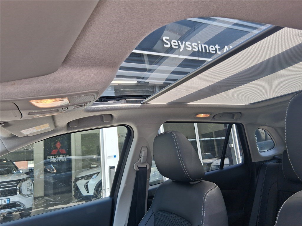 Suzuki s-cross - Photo 11
