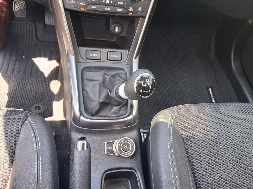 Suzuki s-cross - Photo 10