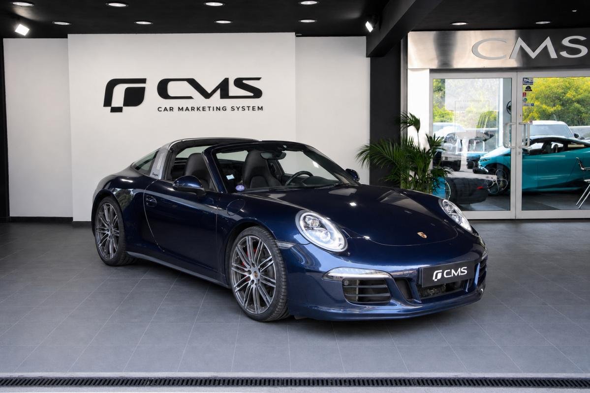 Porsche 911 - Photo 1