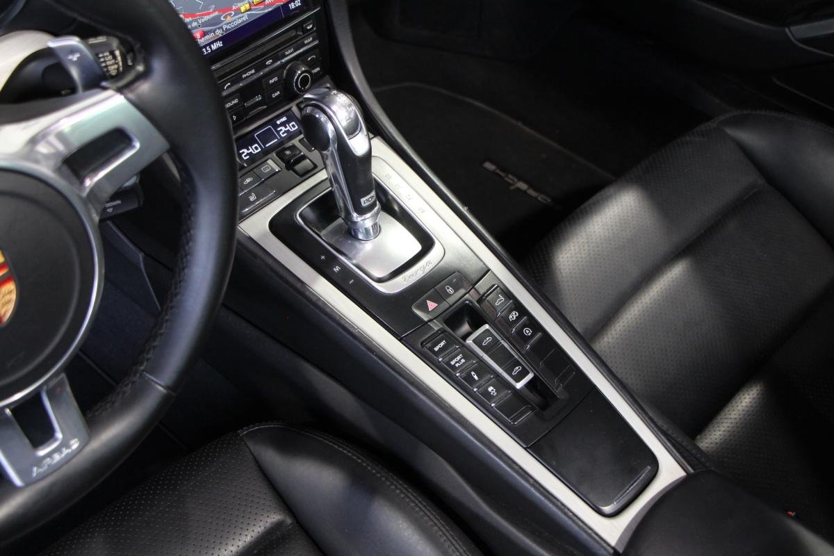 Porsche 911 - Photo 16