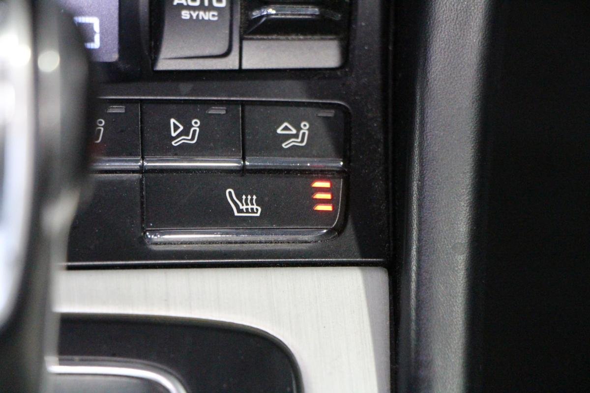 Porsche 911 - Photo 20