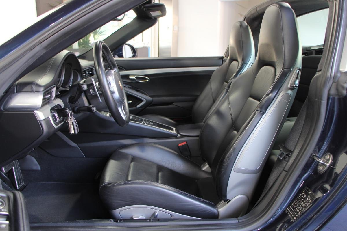 Porsche 911 - Photo 6