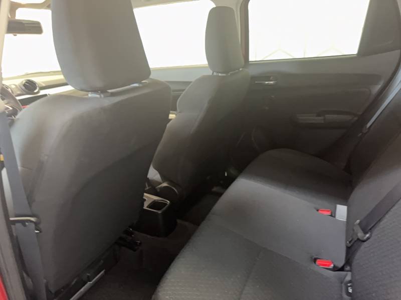 Suzuki Swift - Photo 11