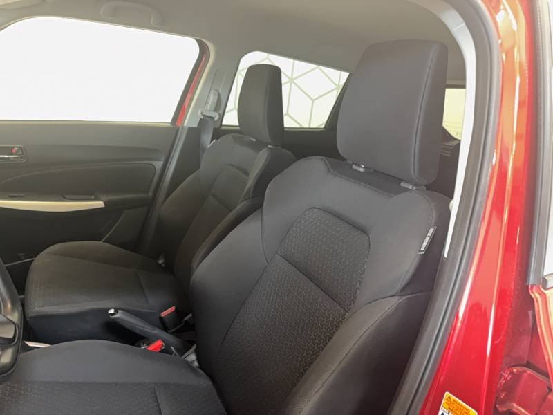 Suzuki Swift - Photo 13