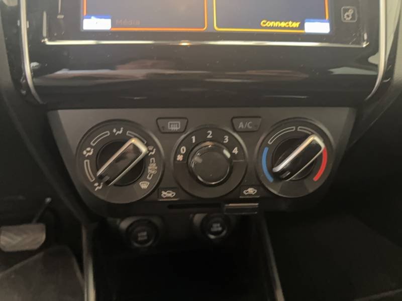 Suzuki Swift - Photo 24