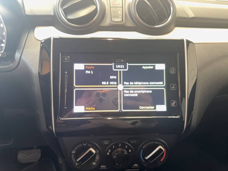 Suzuki Swift - Photo 25
