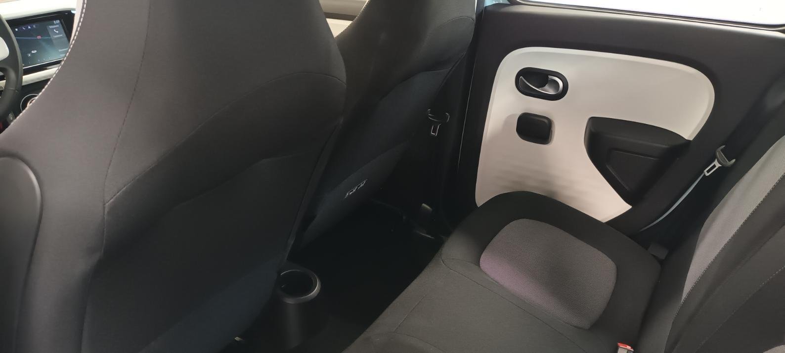 Renault Twingo - Photo 12