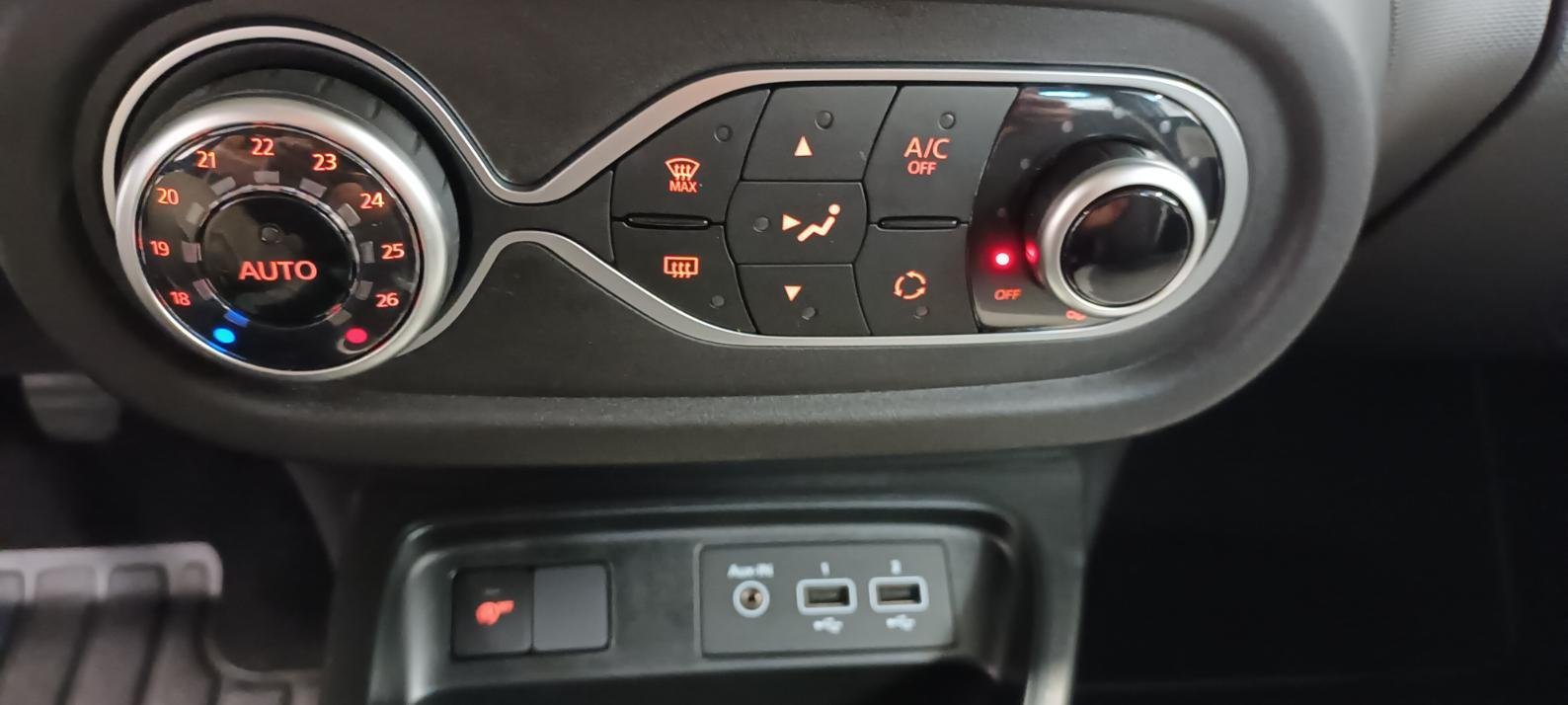 Renault Twingo - Photo 9