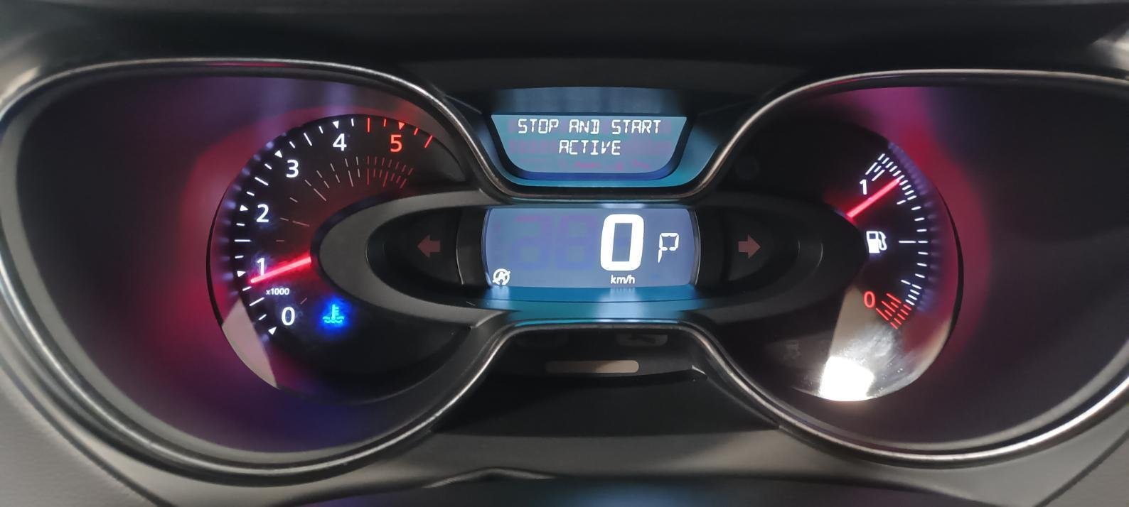 Renault Captur - Photo 1