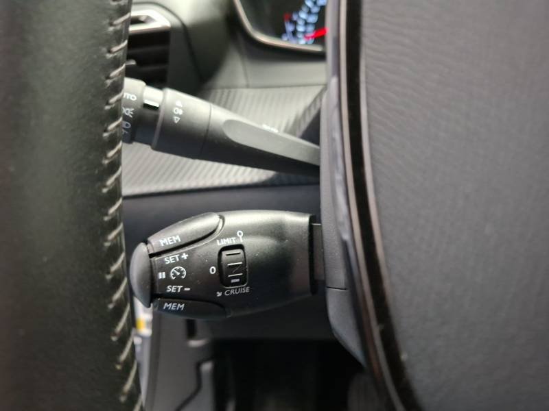 Peugeot 2008 - Photo 18