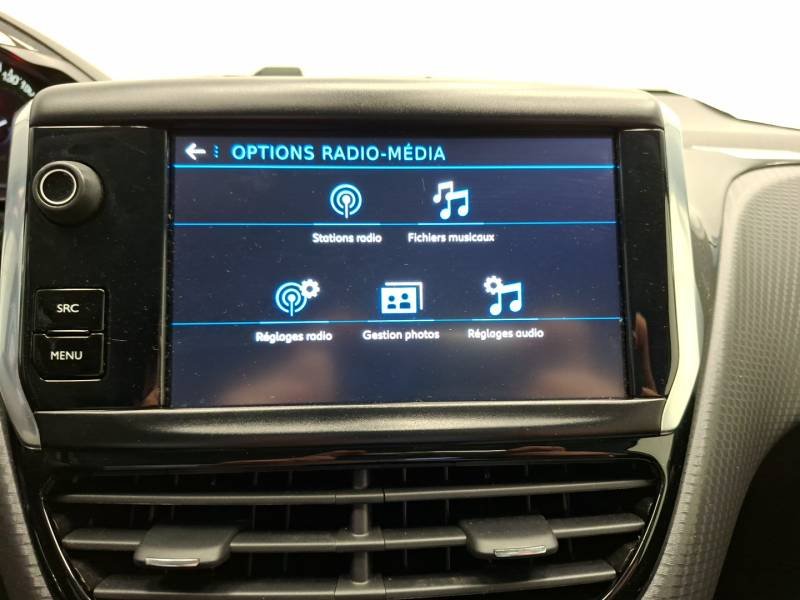 Peugeot 208 - Photo 15