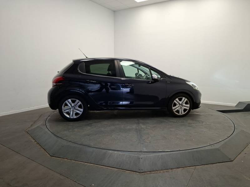 Peugeot 208 - Photo 6
