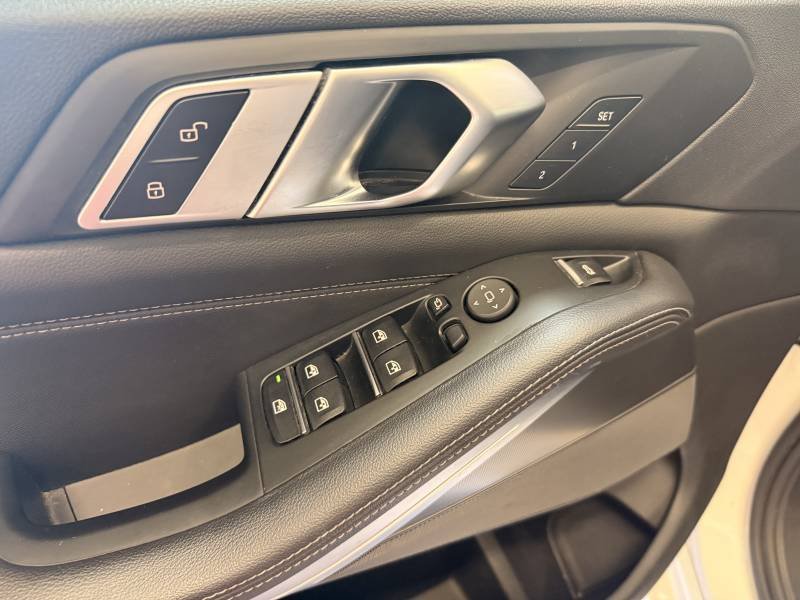 BMW X5 - Photo 14