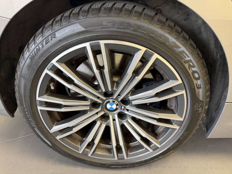 BMW Série 3 - Photo 31