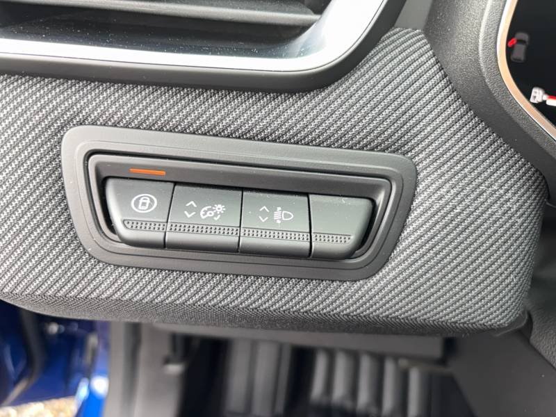 Renault Clio - Photo 15