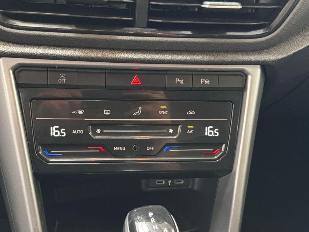 Volkswagen T-Roc - Photo 19