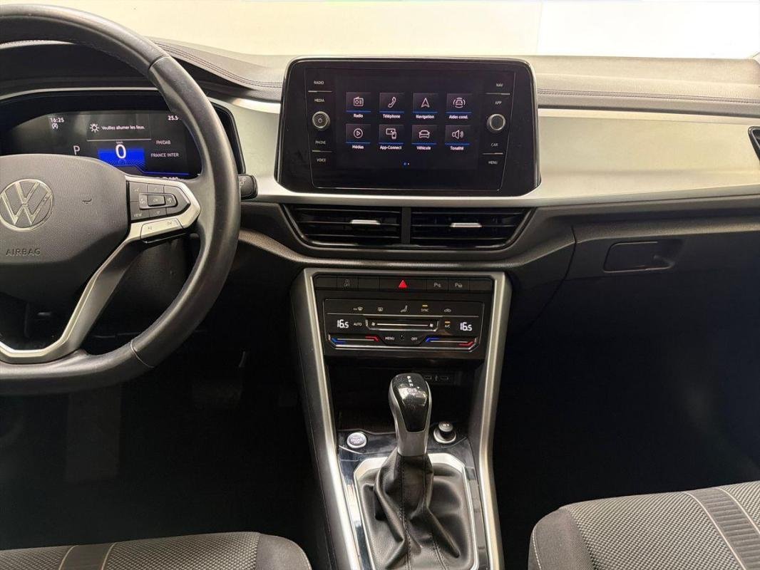 Volkswagen T-Roc - Photo 10