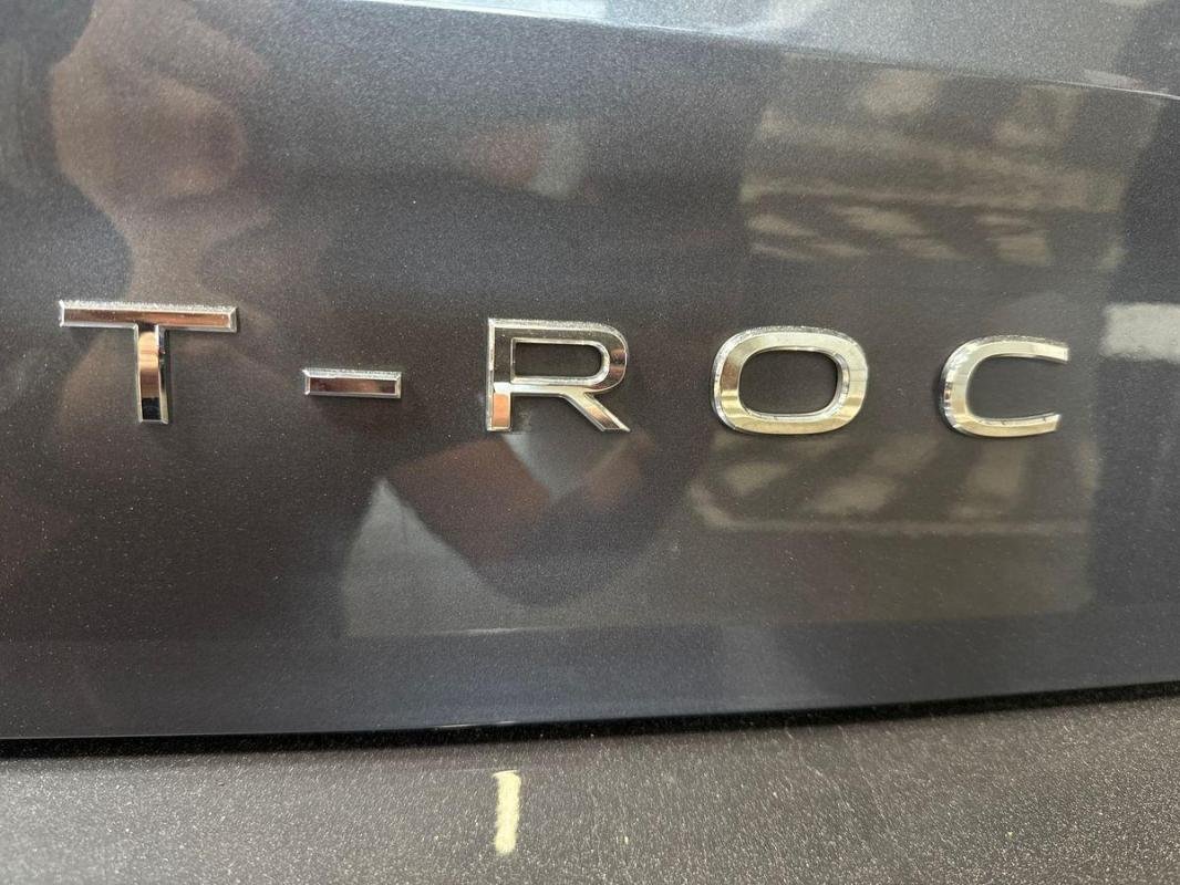 Volkswagen T-Roc - Photo 27