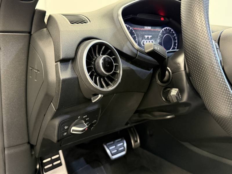 Audi TT - Photo 16