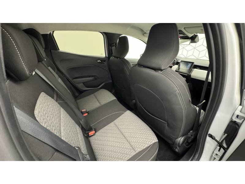 Renault Clio - Photo 18