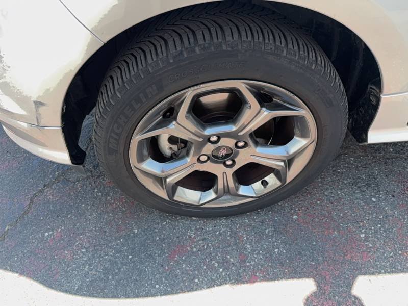 Ford EcoSport - Photo 9