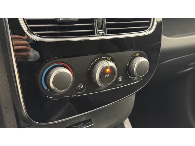 Renault Clio - Photo 26