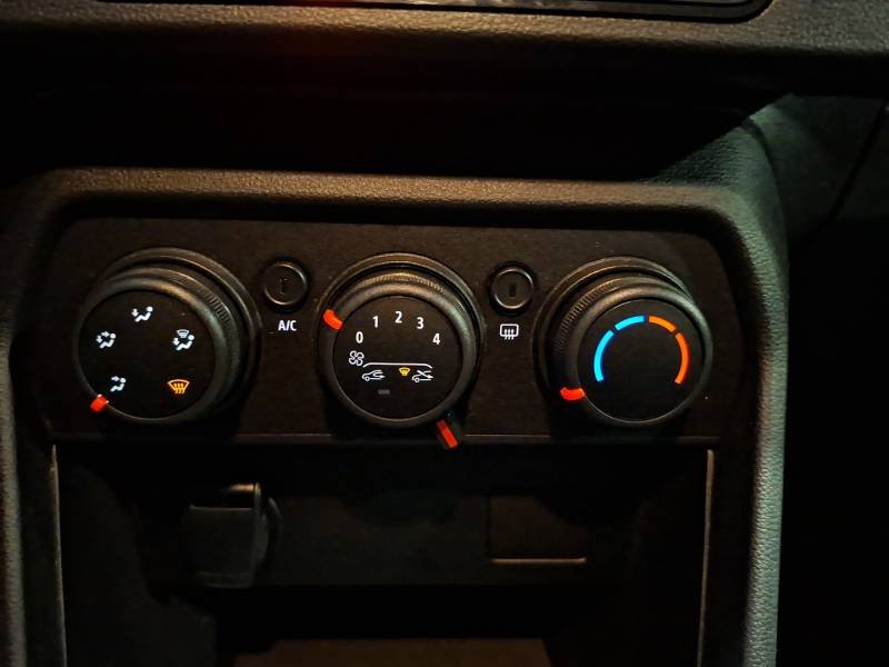 Dacia Sandero - Photo 24