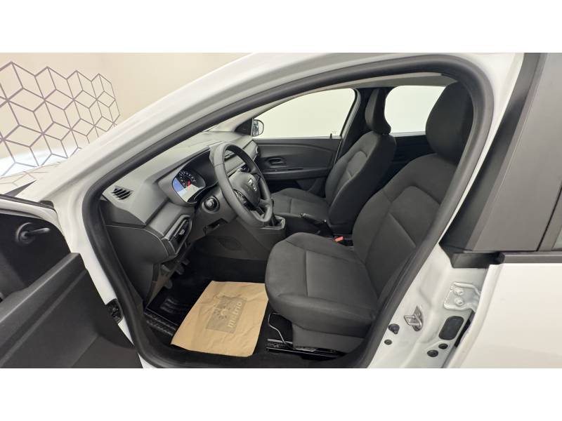 Dacia Sandero - Photo 24