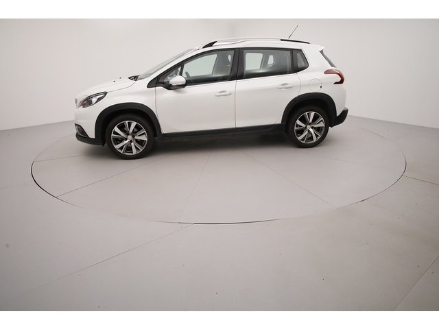 Peugeot 2008 - Photo 3