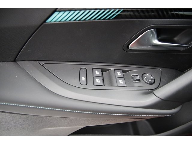 Peugeot 2008 - Photo 14