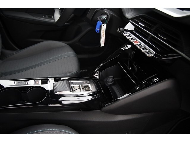 Peugeot 2008 - Photo 10