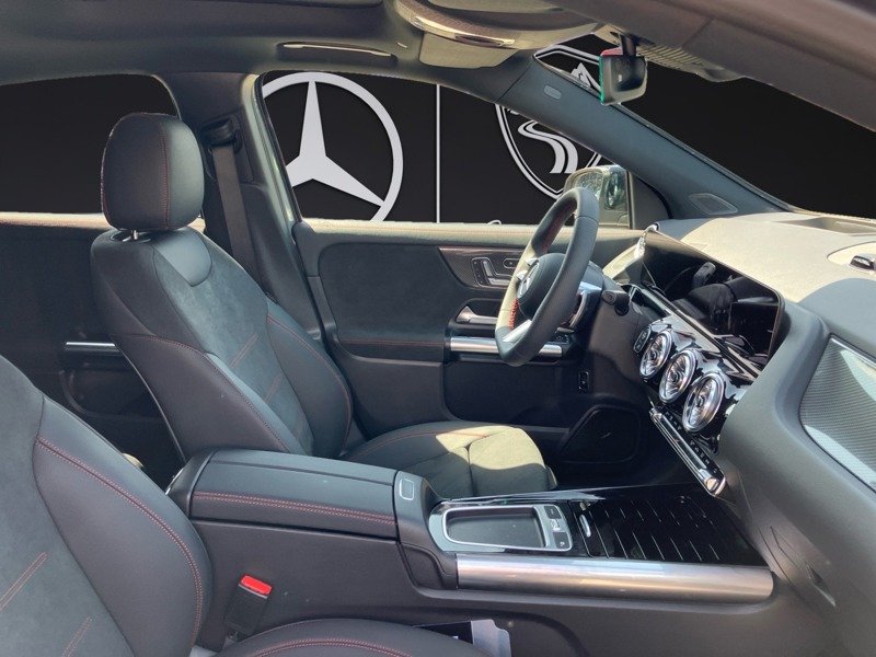 Mercedes Gla - Photo 15