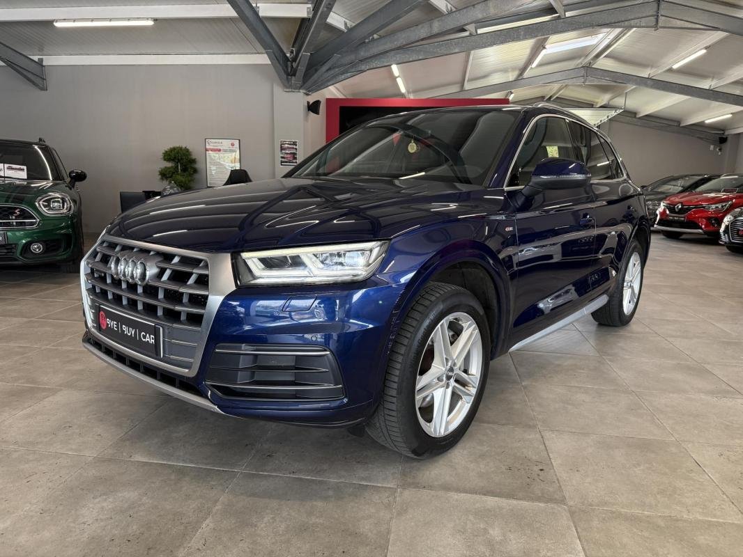 Audi Q5 - Photo 1