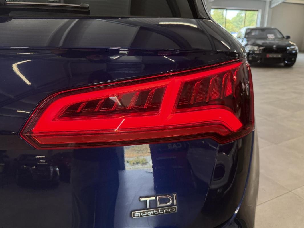 Audi Q5 - Photo 11