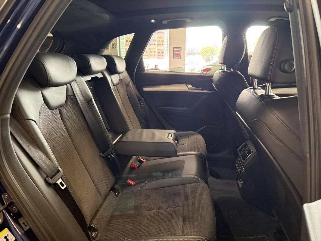 Audi Q5 - Photo 15